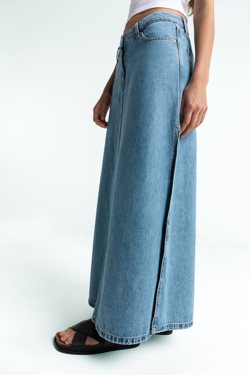 AMIRAH — BLUE REEF MID van Kings of Indigo